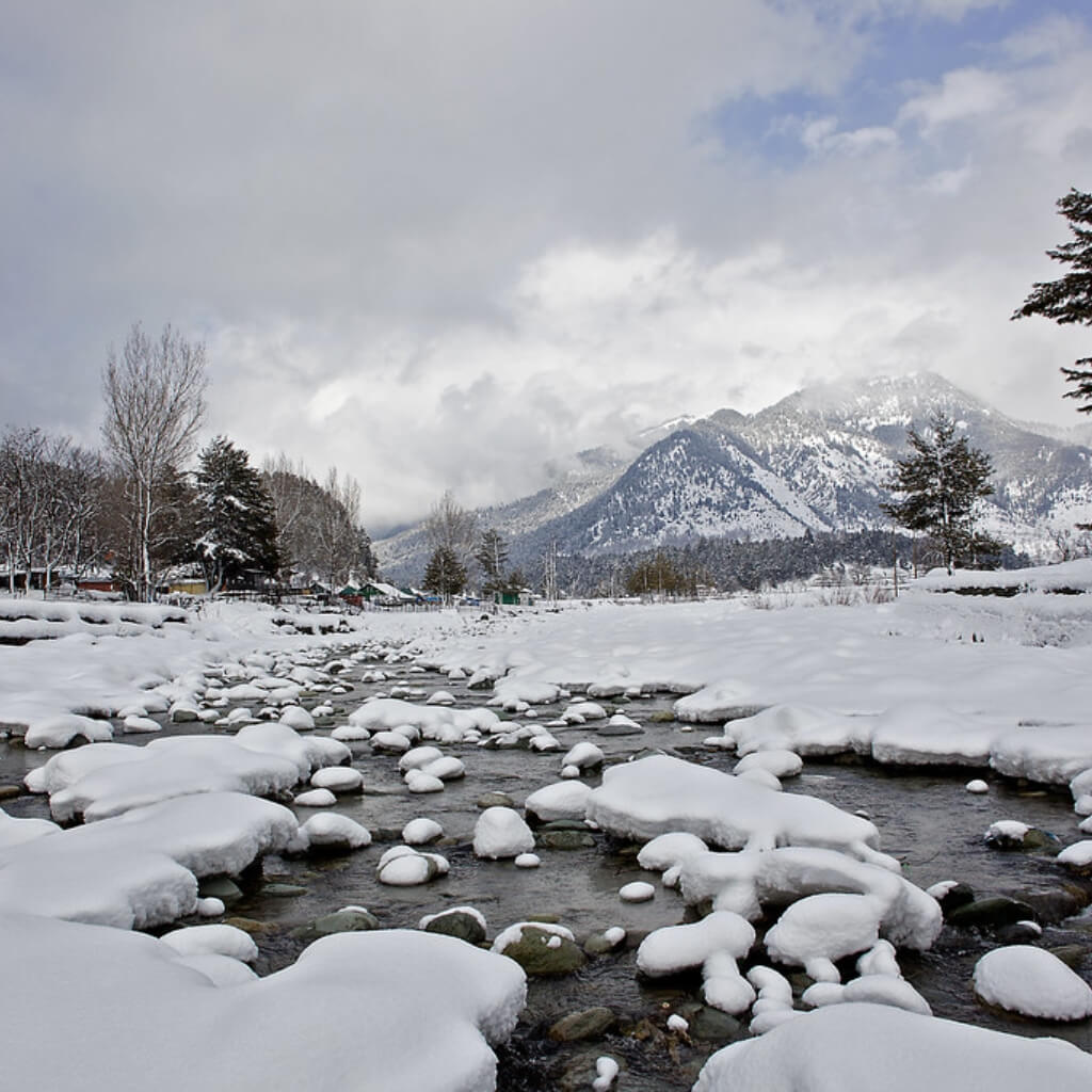 pahalgam in winters