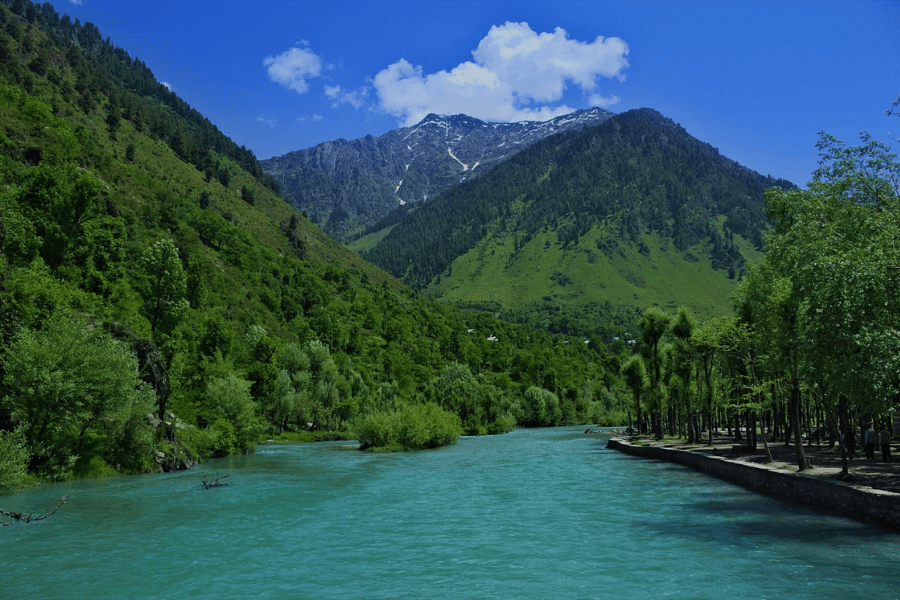 betaab valley pahalgam